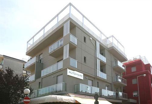 阿尔托马雷3*Riccione